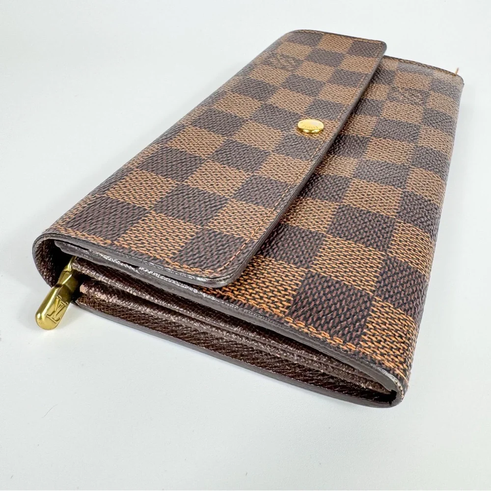 Authentic Louis Vuitton Sarah Wallet Damier Ebene Checkered - Picture 3 of 14